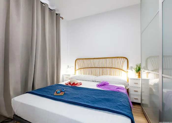 15 Parque San Eugenio Sea View *