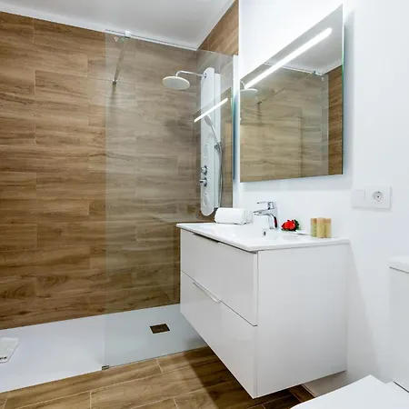 15 Parque San Eugenio Sea View Appartement